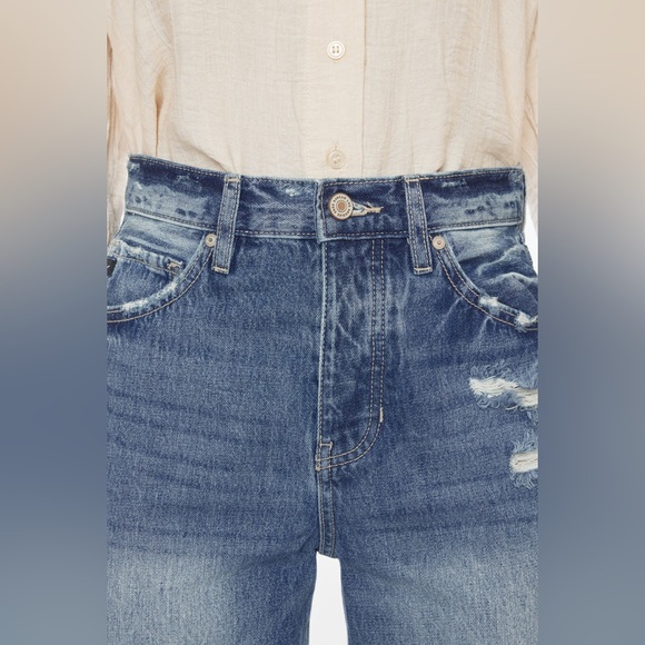 Lydia Ultra High Rise 90’s Flare Jeans - Picture 7 of 12